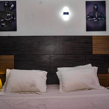 Prince Home Douala Eksteriør bilde