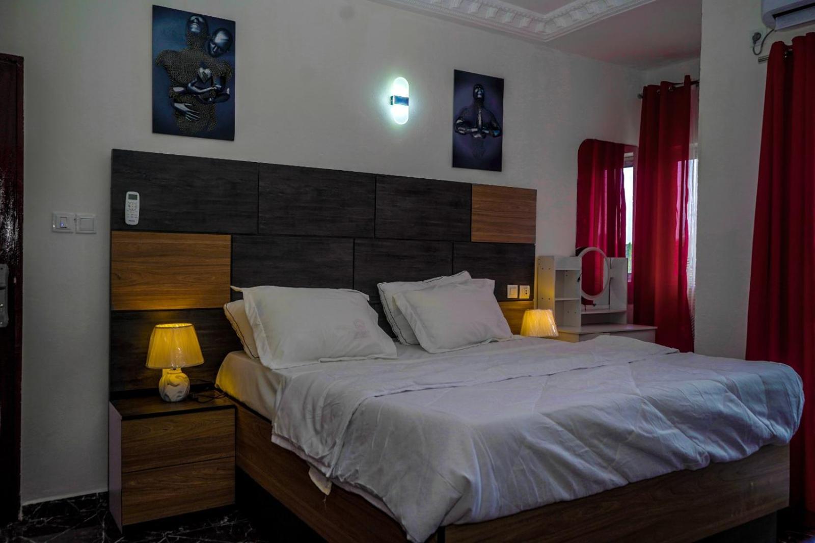 Prince Home Douala Eksteriør bilde