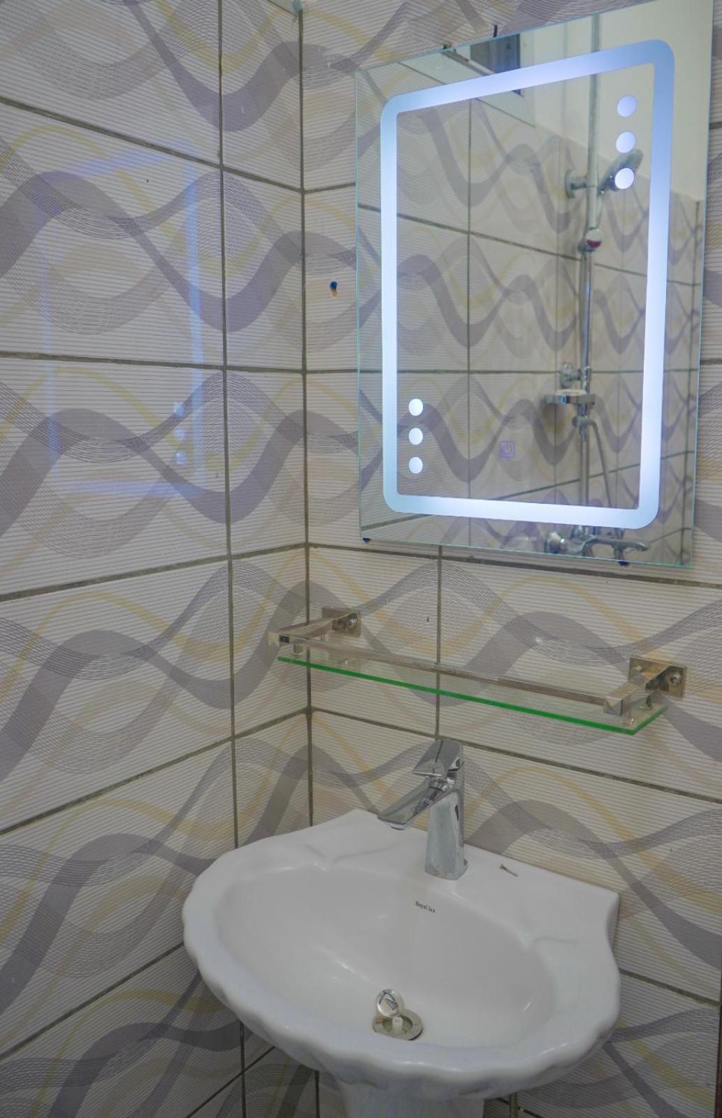 Prince Home Douala Eksteriør bilde